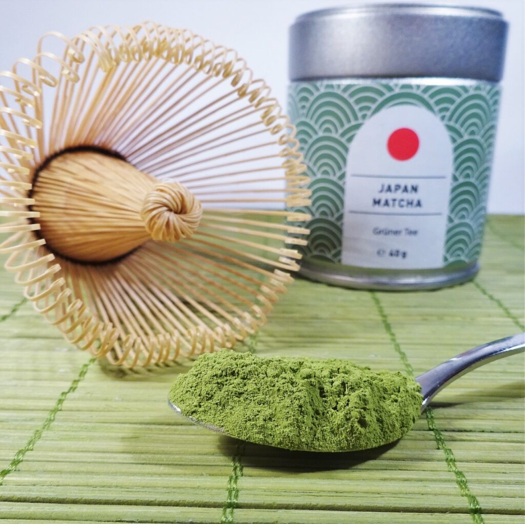 matcha, green tea, tea, tea powder, japan, chasen, bamboo whisk, bamboo, teaspoon, matcha, green tea