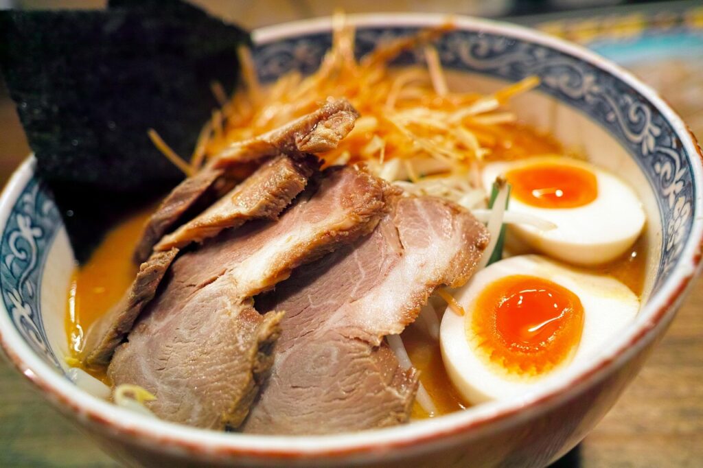 ramen, japanese food, cooking, miso ramen, pork ramen, soft-boiled eggs, food, dish, meal, gourmand, lunch, dinner, restaurant, japanese cuisine, grilled pork,