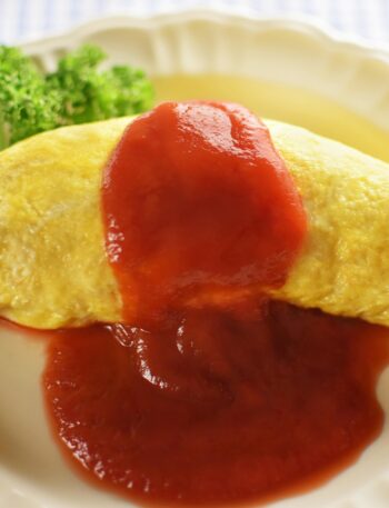 omurice, japanese, food, dish, meal, rice, egg, ketchup, omelette, food photography, omurice