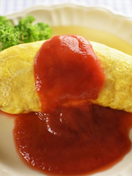 omurice, japanese, food, dish, meal, rice, egg, ketchup, omelette, food photography, omurice